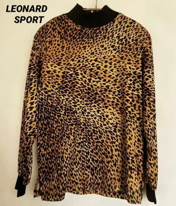 LEONARD 레오파드 무늬 긴팔 하이넥 상의 L 사이즈