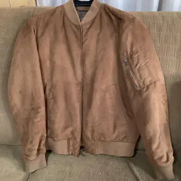 새상품급 유니클로 남성용 블루종 L 사이즈