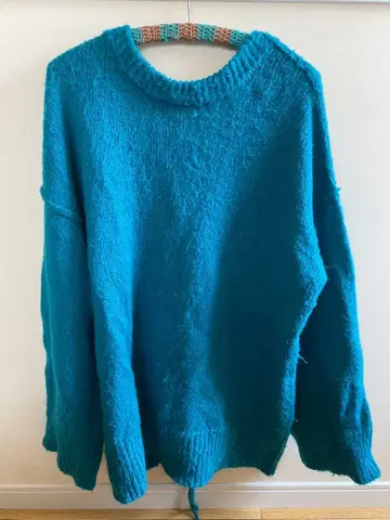 Kastane 터콰이즈 니트 스웨터