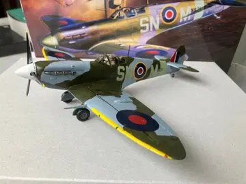 스핏파이어 프라모델 완성품 1/48