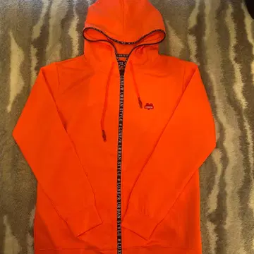 LUXE/R 오렌지 후드티 L 사이즈