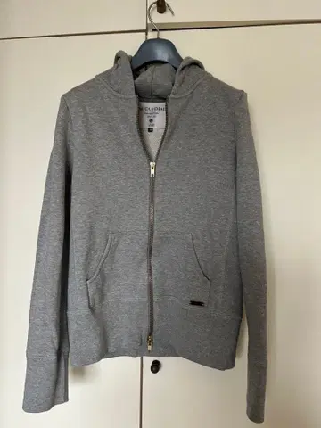 MICA & DEAL 그레이 후드티 38