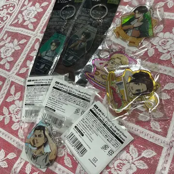 진격의 거인 아크릴 키링 리바이 엘렌 사샤 지크 복권