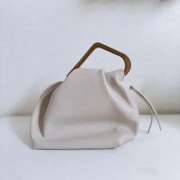 미라 오웬 메탈 핸들 개더 백