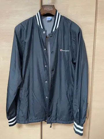 Champion 블랙 나일론 자켓 C3-V602