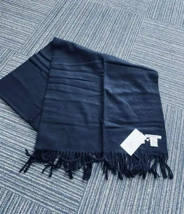 [ E ] BEAUTY&YOUTH 블랙 스톨 울 100%