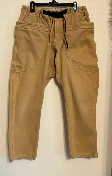 고 슬로우 카라반 베이지 겨드랑이 포켓 이지 팬츠