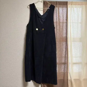 미사용 새상품 택 없음 YECCAVECCA 롱베스트 롱베스트 네이비 컬러