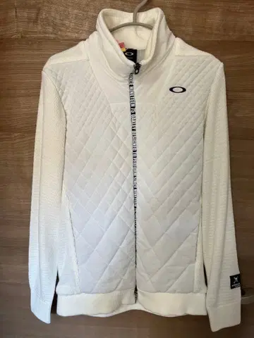 오클리 골프웨어