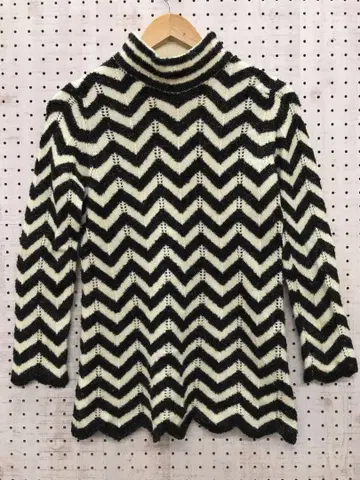레트로 바비 VIBES 구제 의류 지그재그 보더 라메 혼방 니트 튜닉