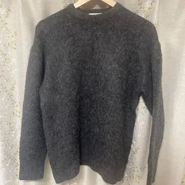 CALIFORNIA RANCH HOUSE 그레이 스웨터 베이크루즈