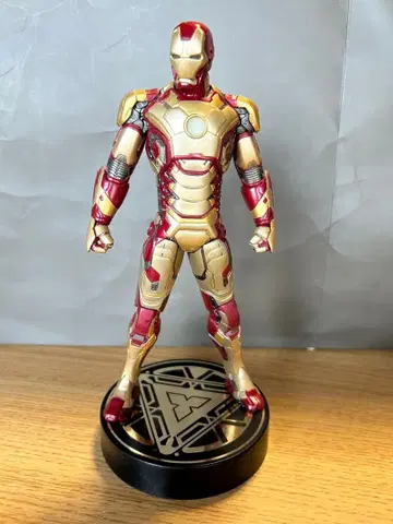 아이언맨 피규어 MARVEL