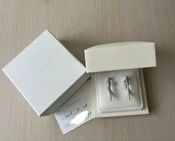 MIKIMOTO 펄 귀걸이 v코드