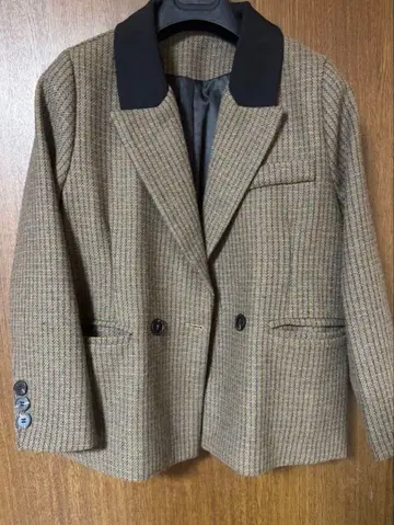 isee room 테일러드 자켓 브라운