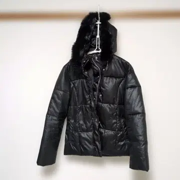 CECIIL McBEE 블랙 다운 자켓