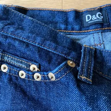 D&G 다크 블루 슬림핏 데님 새상품급