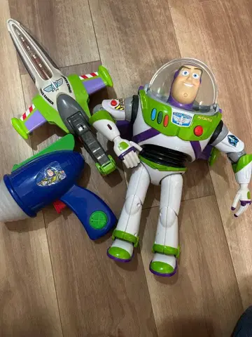 버즈 라이트이어 3종 세트