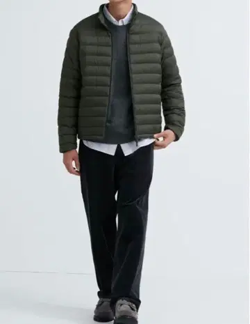 미사용품 UNIQLO 유니클로 울트라 라이트 다운 자켓 L 카키