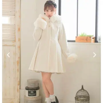 rojita 백리본 후디 코트 화이트