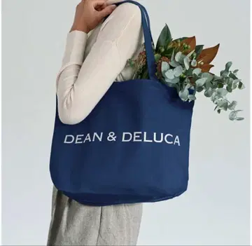 DEAN & DELUCA 차리티 토트 2025 라피스 블루 L