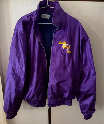 보라색 나일론 자켓 일본 팀 로고