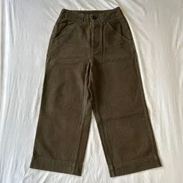 MHL. 카키 밀리터리 팬츠