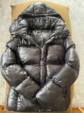 JORDAN CRAIG 조던 클레이 블랙 컬러 다운