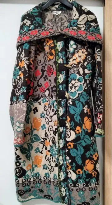 새상품급 IVKO WOMAN 이브코 니트 롱 코트 세르비아제