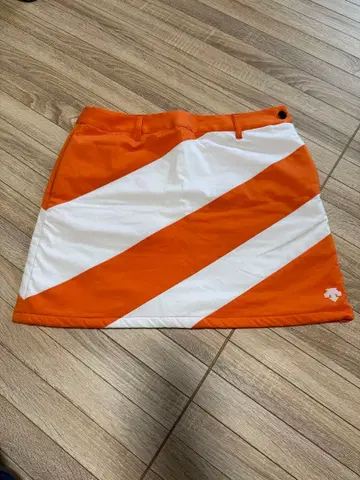 다운 스커트 L 사이즈 데상트 골프