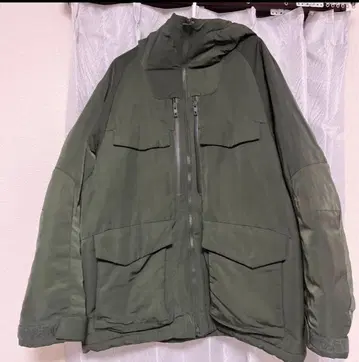 UNIQLO x White Mountaineering 하이브리드 다운