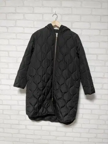 Emma Taylor 밀리터리 퀼팅 후드 코트