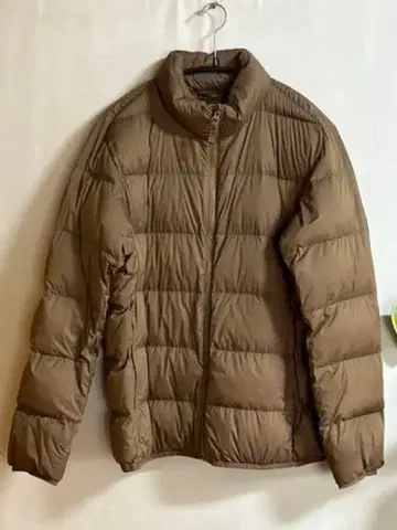 UNIQLO 울트라 라이트 다운 M 브라운