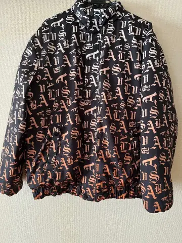 VALABASAS 로고 프린트 다운 자켓