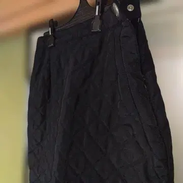 [ CAFE FLORIAN ] 블랙 퀼팅 스커트