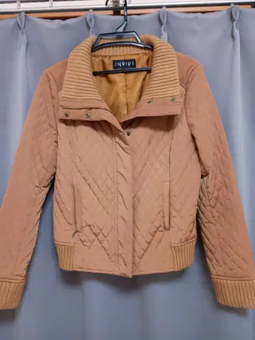 INDIVI 퀼팅 자켓 38 베이지