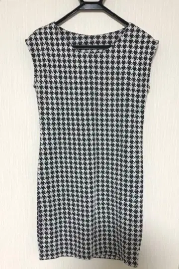 M.deux 하운드투스 체크 패턴 원피스 L 사이즈 상당 한국제