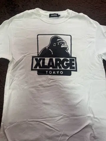 XLARGE 고릴라 프린트 T셔츠 화이트