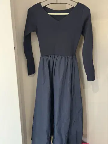 노스탤지어 리브 원피스