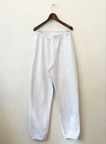 REVERSE WEAVE JOGGING PT LIGHT GRIS