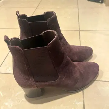 아바하우스 스웨이드 사이드 고어 숏부츠 새상품