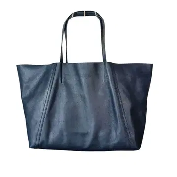 새상품급 GIANNI CHIARINI 램 가죽 토트백 A4 블랙