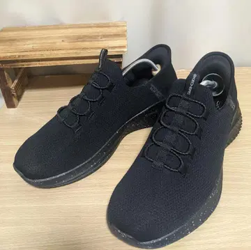 스케쳐스 슬립인즈 울트라 플렉스 3.0 사이즈 26cm