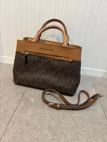 MICHAEL KORS 숄더백 브라운