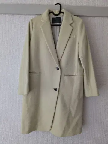 Spick&Span 크림색 체스터 코트