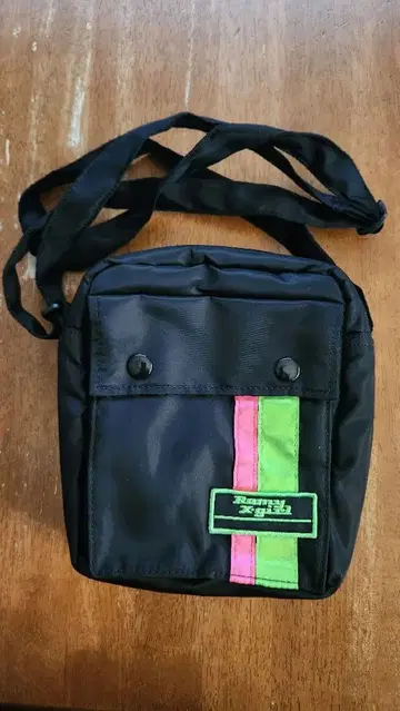 Romy x-girl 숄더백