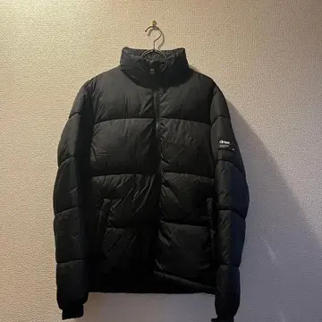 ZARA 블랙 다운 자켓