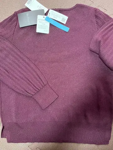 reflect 와인 레드 플리츠 슬리브 긴팔 니트 스웨터