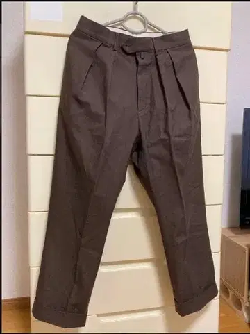 NEAT 슬랙스 브라운 S