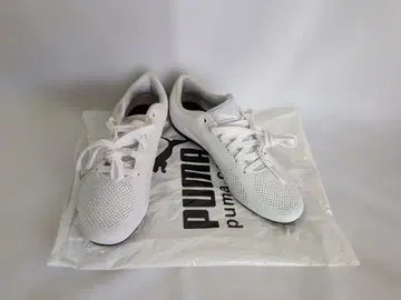 PUMA 화이트 스니커즈 26cm