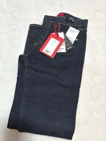 새상품 RED CARD 레드카드 Vertical 궁극의 스키니!24